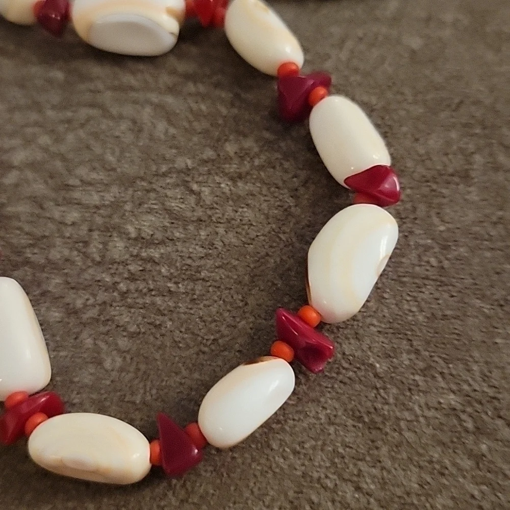 VTG Estate Coral Beaded Necklace